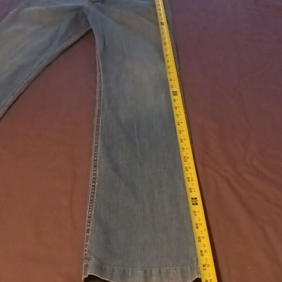 Lee brand Slender Secret Jeans - Size: 10M (0447) - Picture 3 of 5